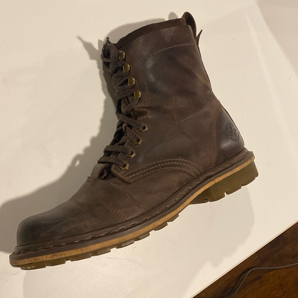 Dr Martens. Leather Lace Up Boot